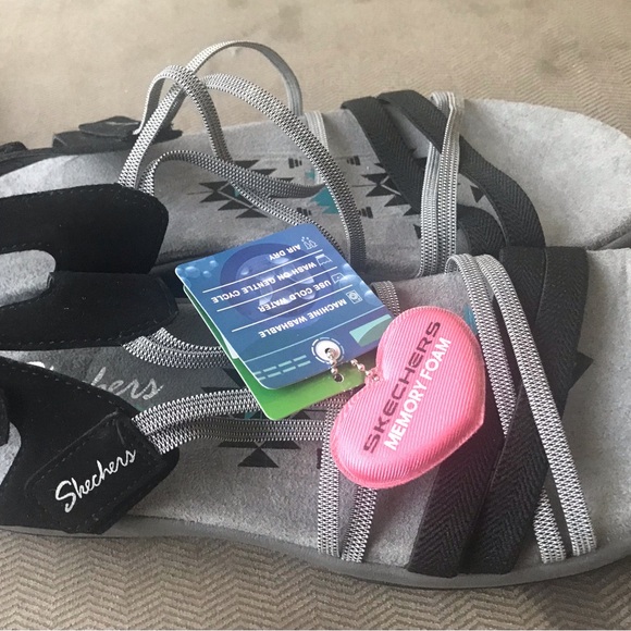 Skechers summer sandals memory foam new with tag size us 9 - Picture 3 of 8